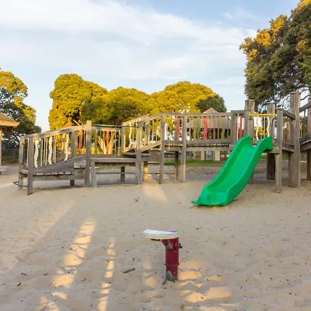 Max'S Beachside Holiday Home Torquay Exterior photo